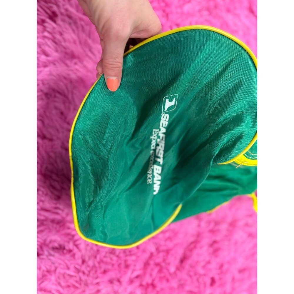 VTG 90s NBA Seattle SuperSonics SeaFirst Bank Duffle Bag - Picture 2 of 5